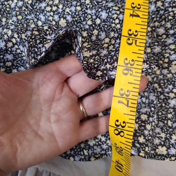 Kate Kasin NWT Women's SZ Med blue ditsy floral dress tie belt v neck ruffle hem - Picture 12 of 12